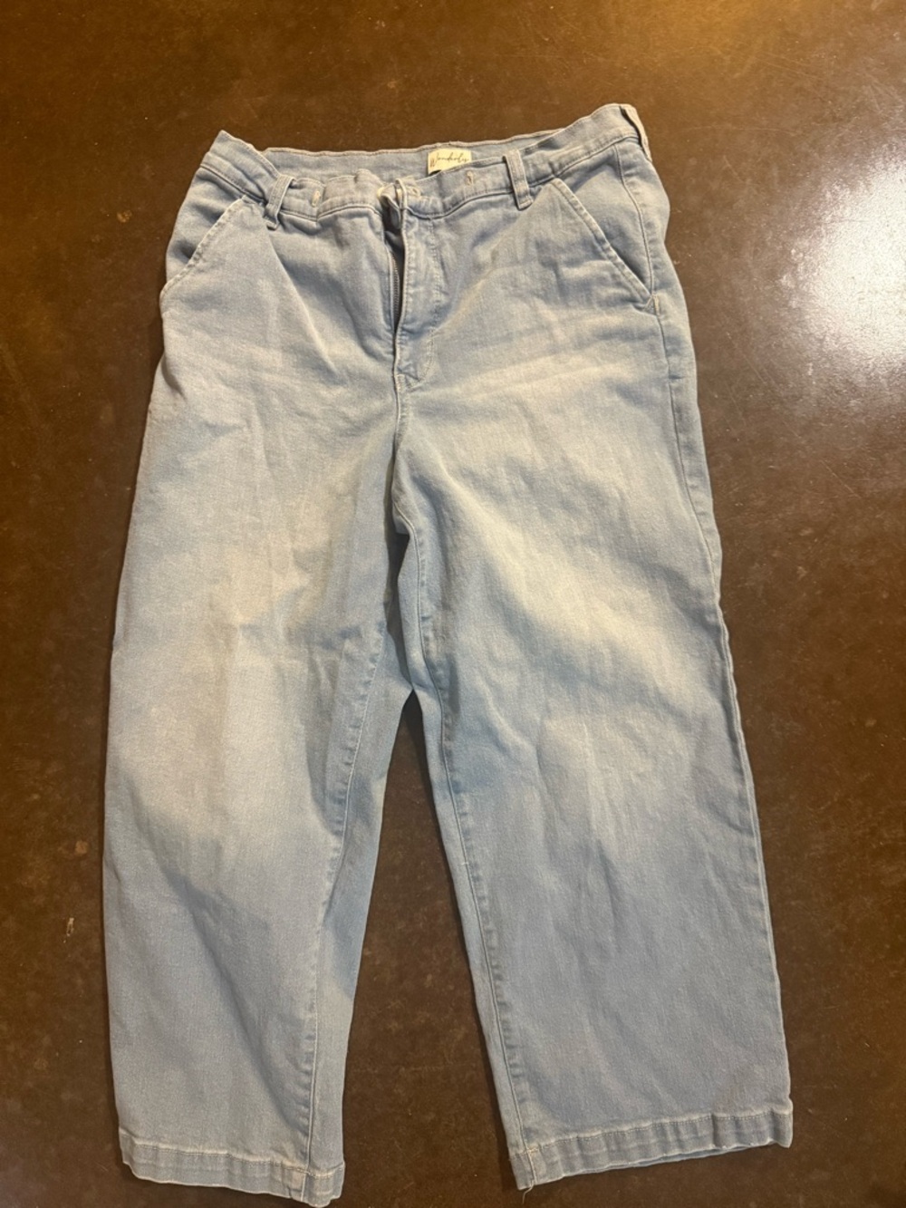 Wonderly Light Blue Wide-Leg Jeans